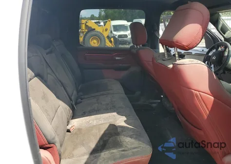 2020 Ram 1500 Rebel z USA, uszkodzony, nr VIN 1C6SRFLT2LN279344